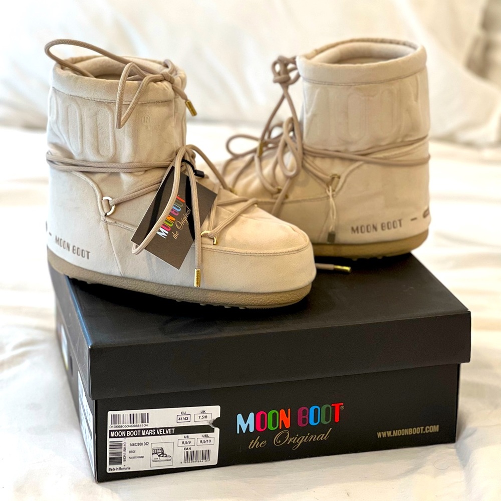 LAB69 MARS BEIGE VELVET MOON BOOTS